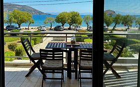 Seashore Happiness Apartments
